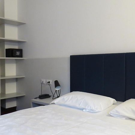 Hotel Villa Claudia Torbole Sul Garda Quarto foto